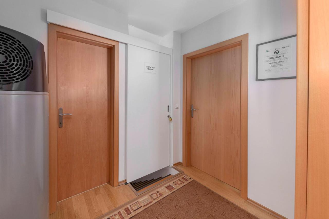 Apartma Metka Medvode Bagian luar foto